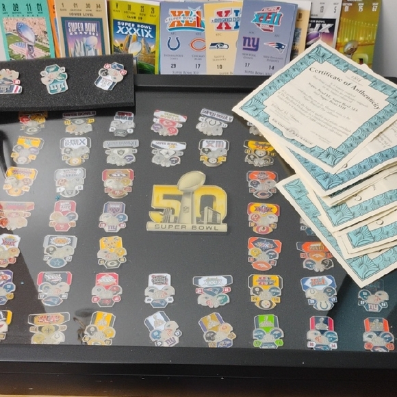 Super Bowl 50 Pin Collection Display 51,52,53 Included With Case - Picture 1 of 12